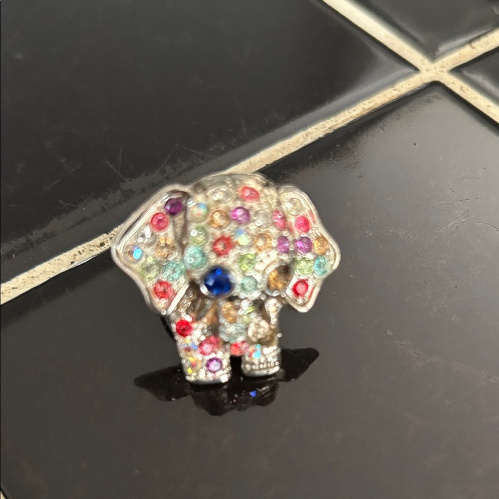Colorful Elephant ring, for the elephant lovers!